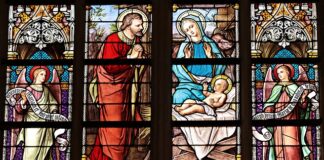 Jak zasłonić szybę w oknie?