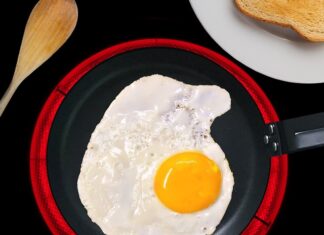 Czym przykręcić blachę do drewna? Czym przykręcić blachę do drewna?