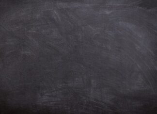 Czy warto czarne baterie?