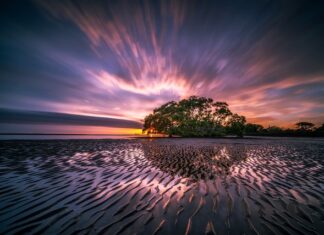 Jak wyczyścić odpływ w umywalce?