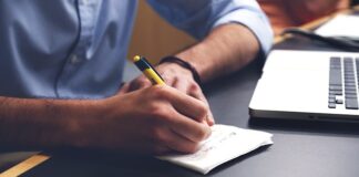 Czy da się naprawić deskę wolnoopadającą?