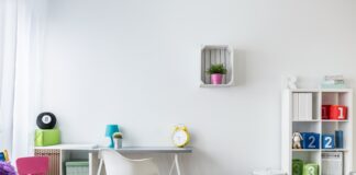 biały pokój dziecka